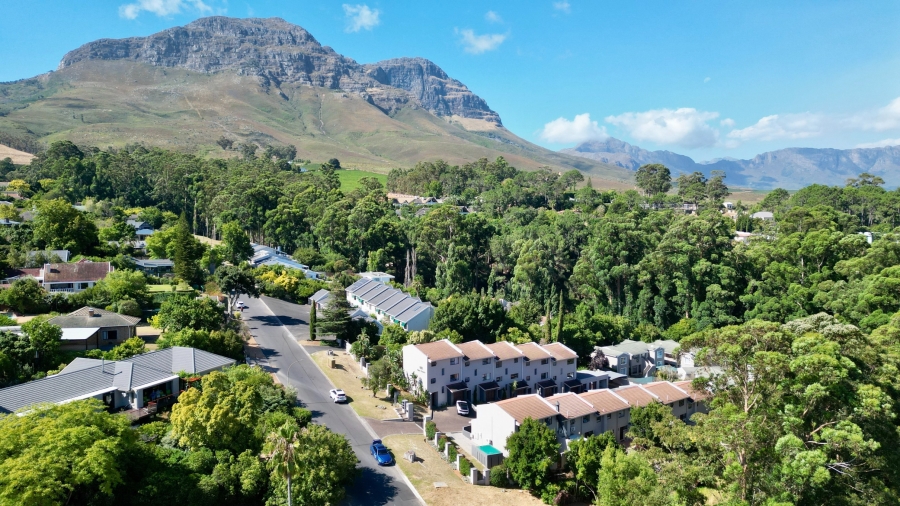 3 Bedroom Property for Sale in Worlds View Western Cape